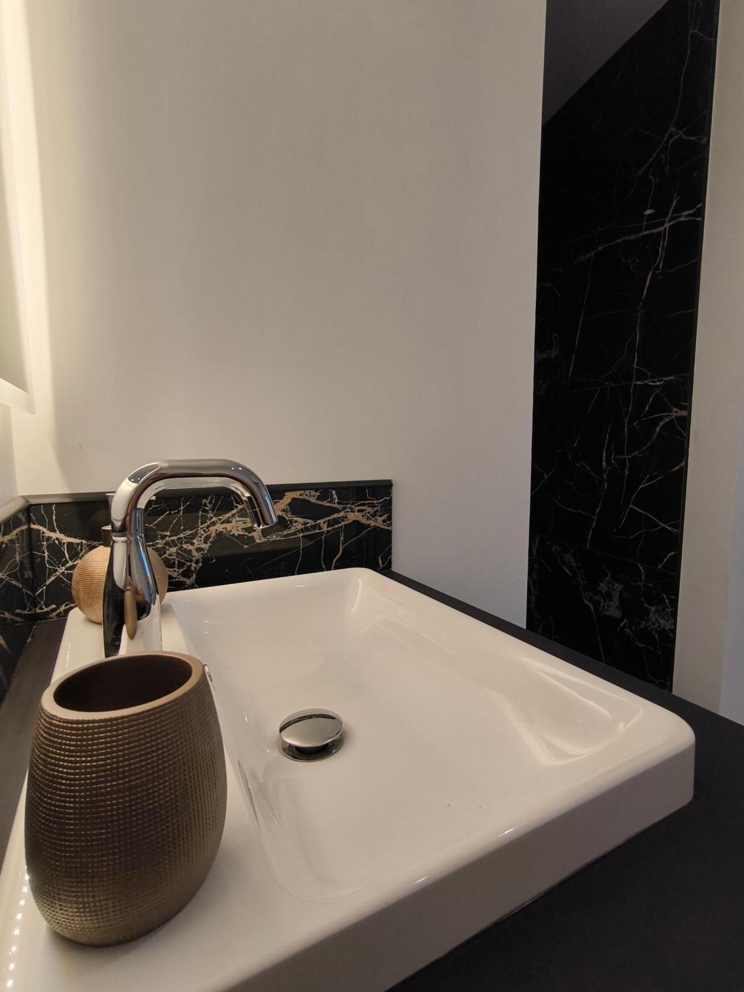 Apartamento Sublime T2 En Plein Centre Climatise Montélimar Exterior foto